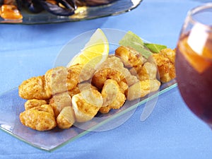 Calamares a la romana Ã¢â¬â Fried Calamari photo